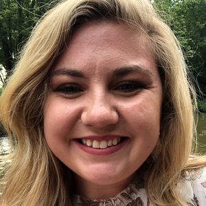 Meet your Posher, Olivia